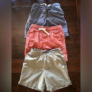 Boys Shorts - Old Navy size small (6), set of 3